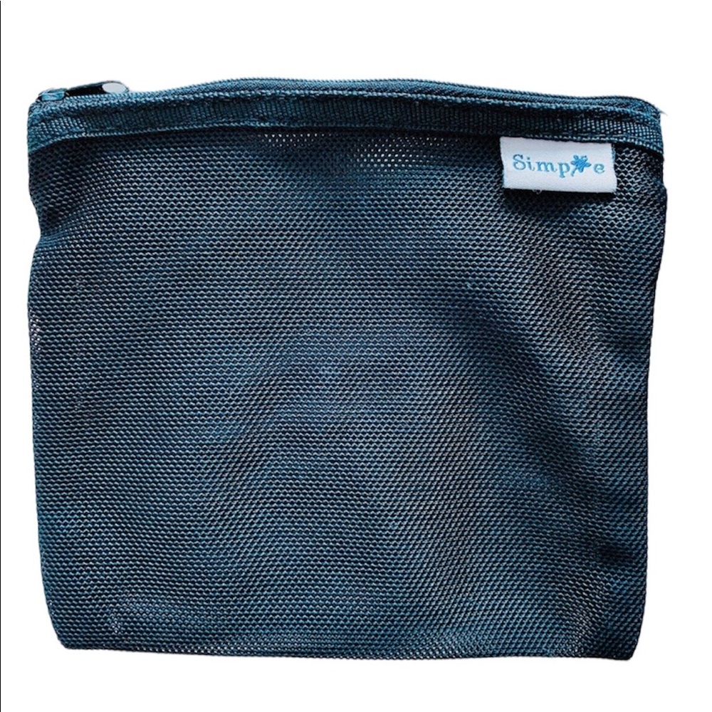 Simple Mesh Zipper Pouch / Cosmetic Bag